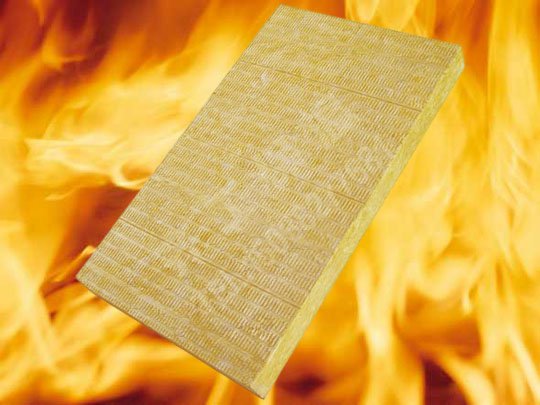 外墻保溫擠塑板集隔熱、保溫、阻燃于一體